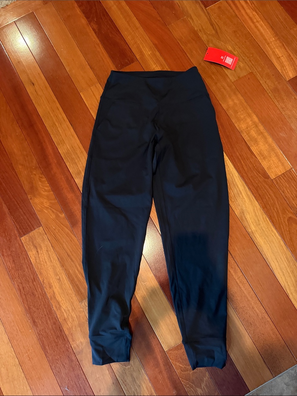 Women's Black High-Waist Jogger Pants - Sleek Everyday Comfort